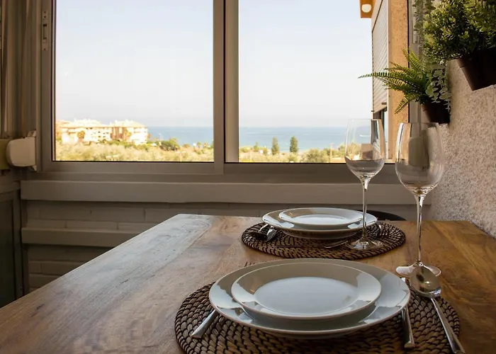 Larios Dos 504. Estudio Con Vistas Al Mar Cerca De La Playa